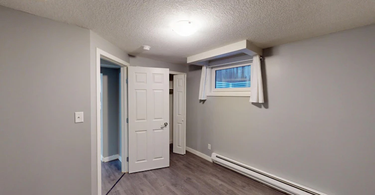 14720 104 Avenue Nw, Edmonton, AB, T5N 0X5 - 9