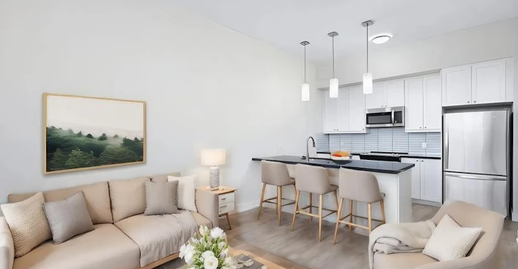 0006-1465 Lawrence Avenue West, Toronto, ON, M6L 1B2 - 2