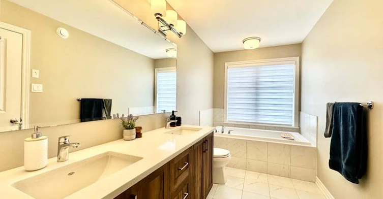 309 Cosanti Drive, Ottawa, ON, K2S 2L1 - 8