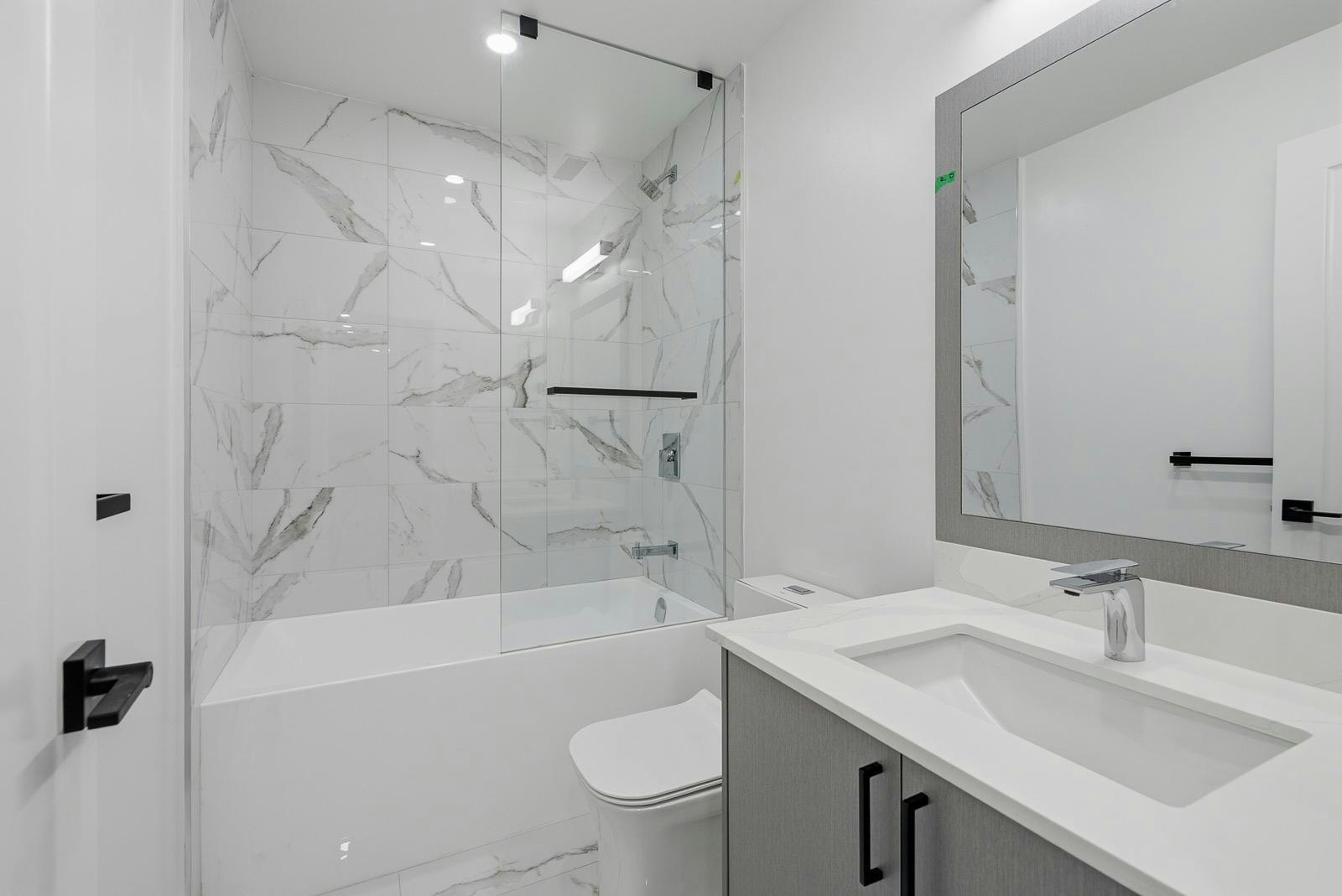 1-587 Oakwood Avenue, Toronto, ON, M6E 2X7 - 26