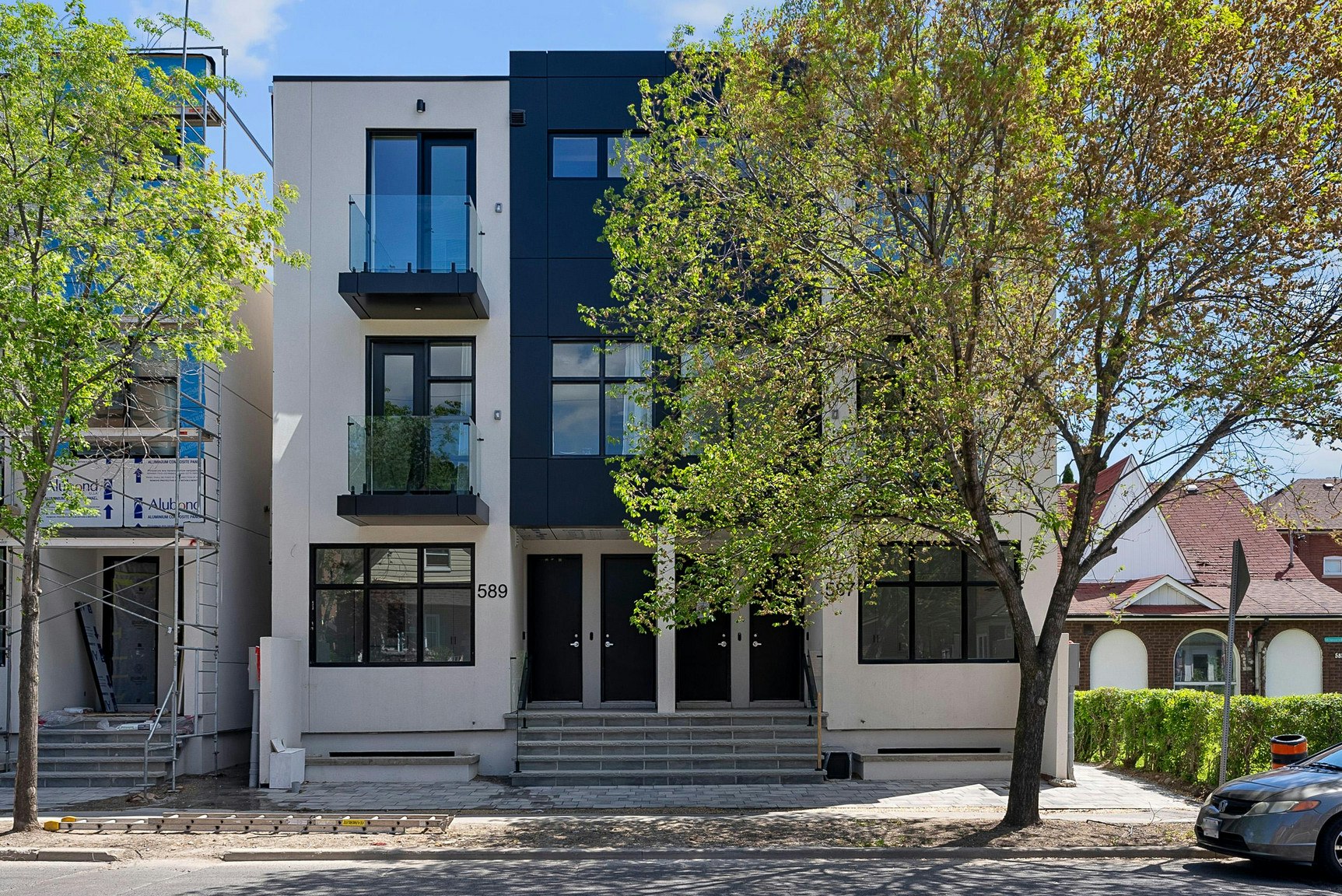 1-587 Oakwood Avenue, Toronto, ON, M6E 2X7 - 2