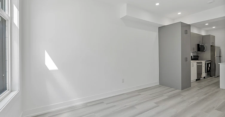 2-587 Oakwood Avenue, Toronto, ON, M6E 2X7 - 12
