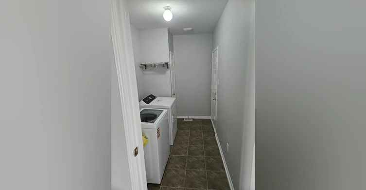 Upper-3 Kaufman Drive, Hamilton, ON, L0R 1C0 - 10