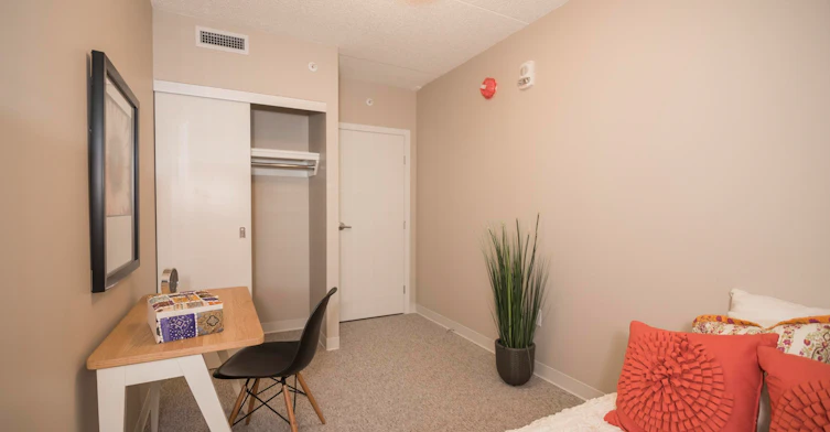 B1-320 Colony Street, Winnipeg, MB, R3C 0S8 - 7