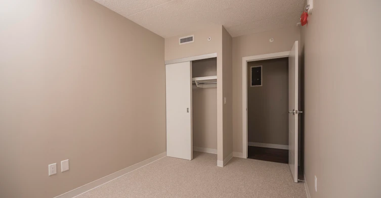 C1-320 Colony Street, Winnipeg, MB, R3C 0S8 - 8