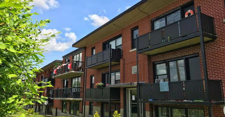 010-164 Belmont Avenue West, Kitchener, ON, N2M 1L8 - 3
