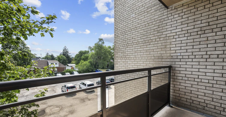 0308-370 Concession Street, Hamilton, ON, L9A 1B6 - 4