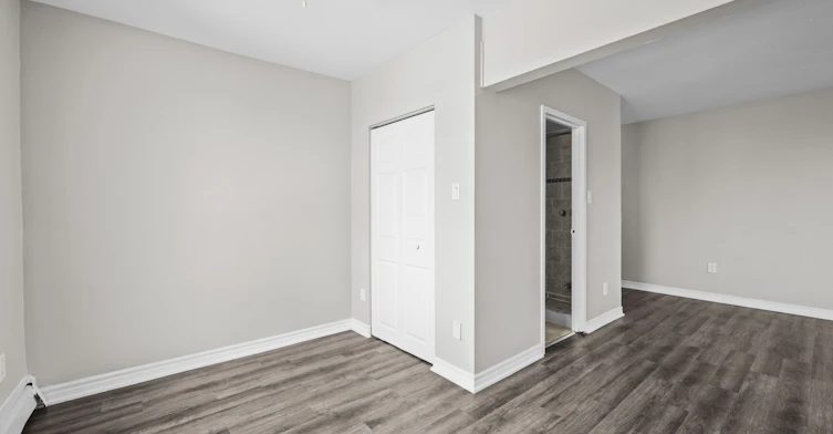 0204-21 Duke Street, Hamilton, ON, L8P 1W8 - 9