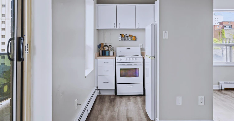 0202-21 Duke Street, Hamilton, ON, L8P 1W8 - 6