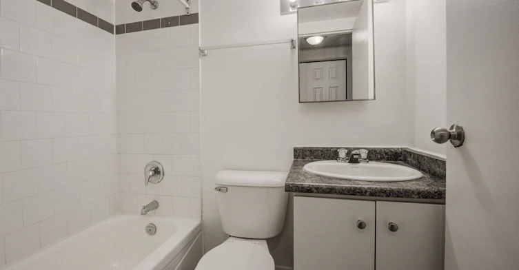 B-2-12 Proctor Place, Hamilton, ON, L8M 2M3 - 14