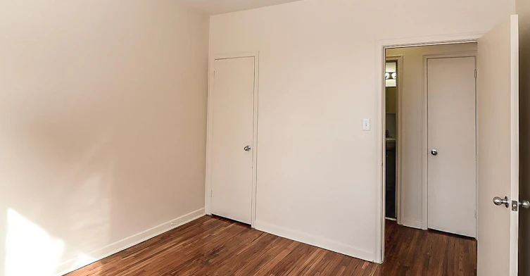 0105-633 Upper James Street, Hamilton, ON, L9C 2Y9 - 11