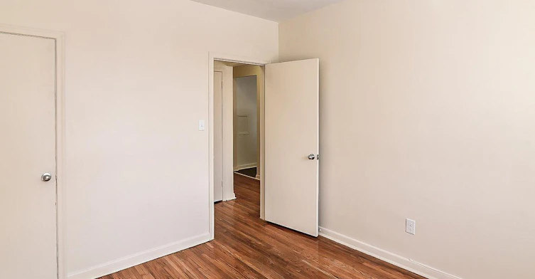 0105-633 Upper James Street, Hamilton, ON, L9C 2Y9 - 10