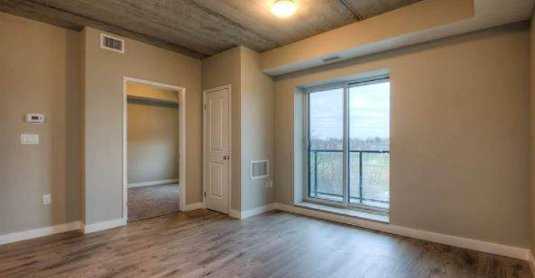 0405-659 Stirling Avenue South, Kitchener, ON, N2M 0B1 - 4