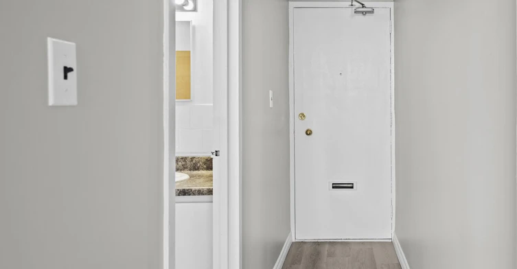 0812-400 42nd Street East, Hamilton, ON, L8P 3B1 - 10
