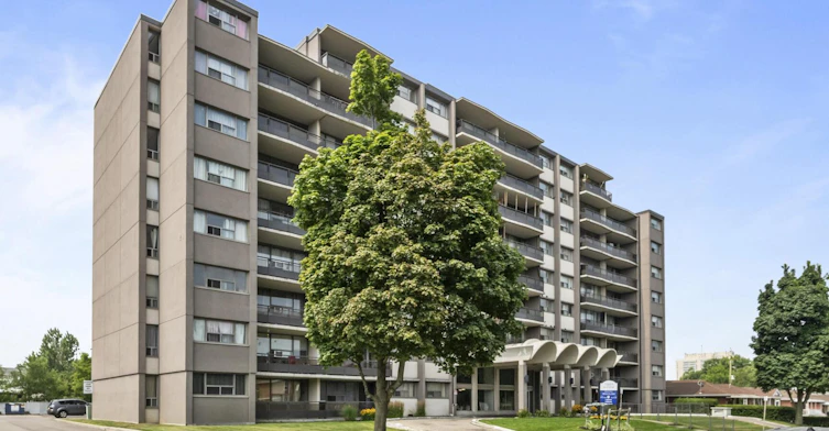 0604-400 42nd Street East, Hamilton, ON, L8P 3B1 - 2