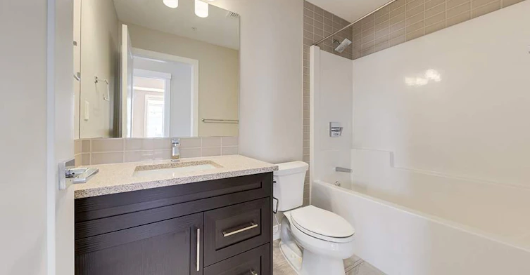 380 Quarry Way SE, Calgary, AB, T2C 5R6 - 6