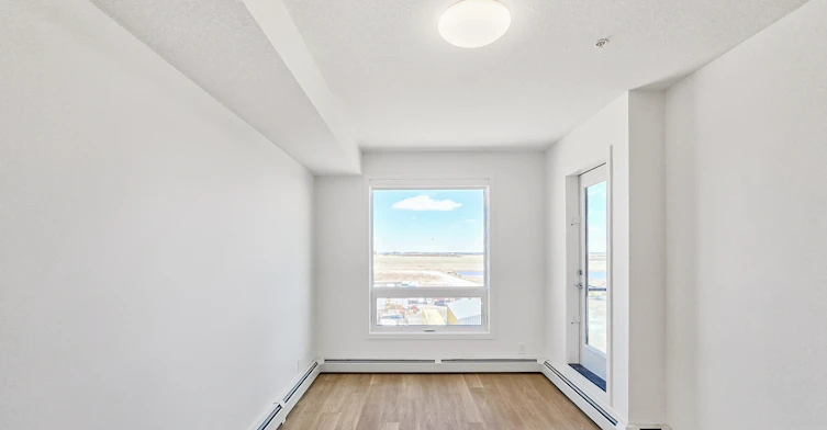 4307-8500 19 Avenue Southeast, Calgary, AB, T2A 0M8 - 2