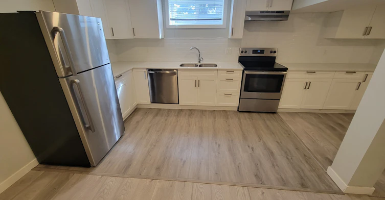 8510 152 Street Northwest, Edmonton, AB, T5R 1L5 - 3