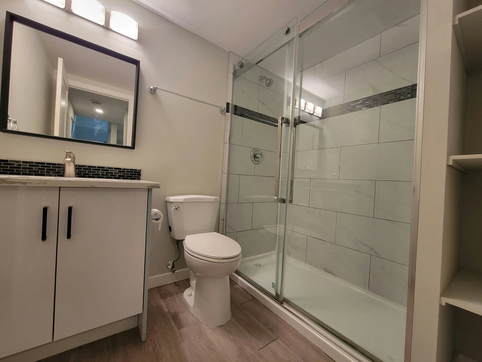 8510 152 Street Northwest, Edmonton, AB, T5R 1L5 - 6