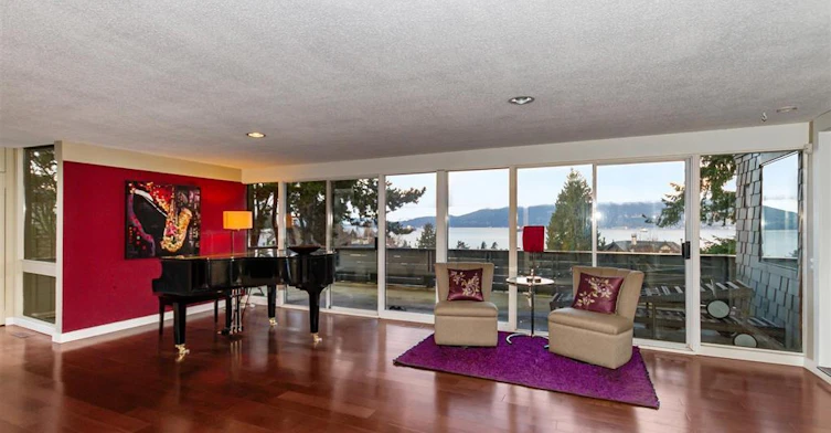 1995 Sasamat Place, Vancouver, BC, V6R 4A3 - 2