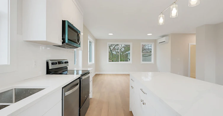 01-710 Catherine Street, Victoria, BC, V9A 3T8 - 2