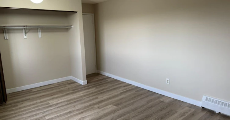 40 Cardinal Avenue, Red Deer, AB, T4P 2T1 - 9