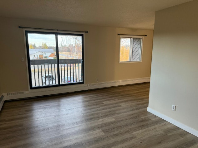 40 Cardinal Avenue, Red Deer, AB, T4P 2T1 - 5