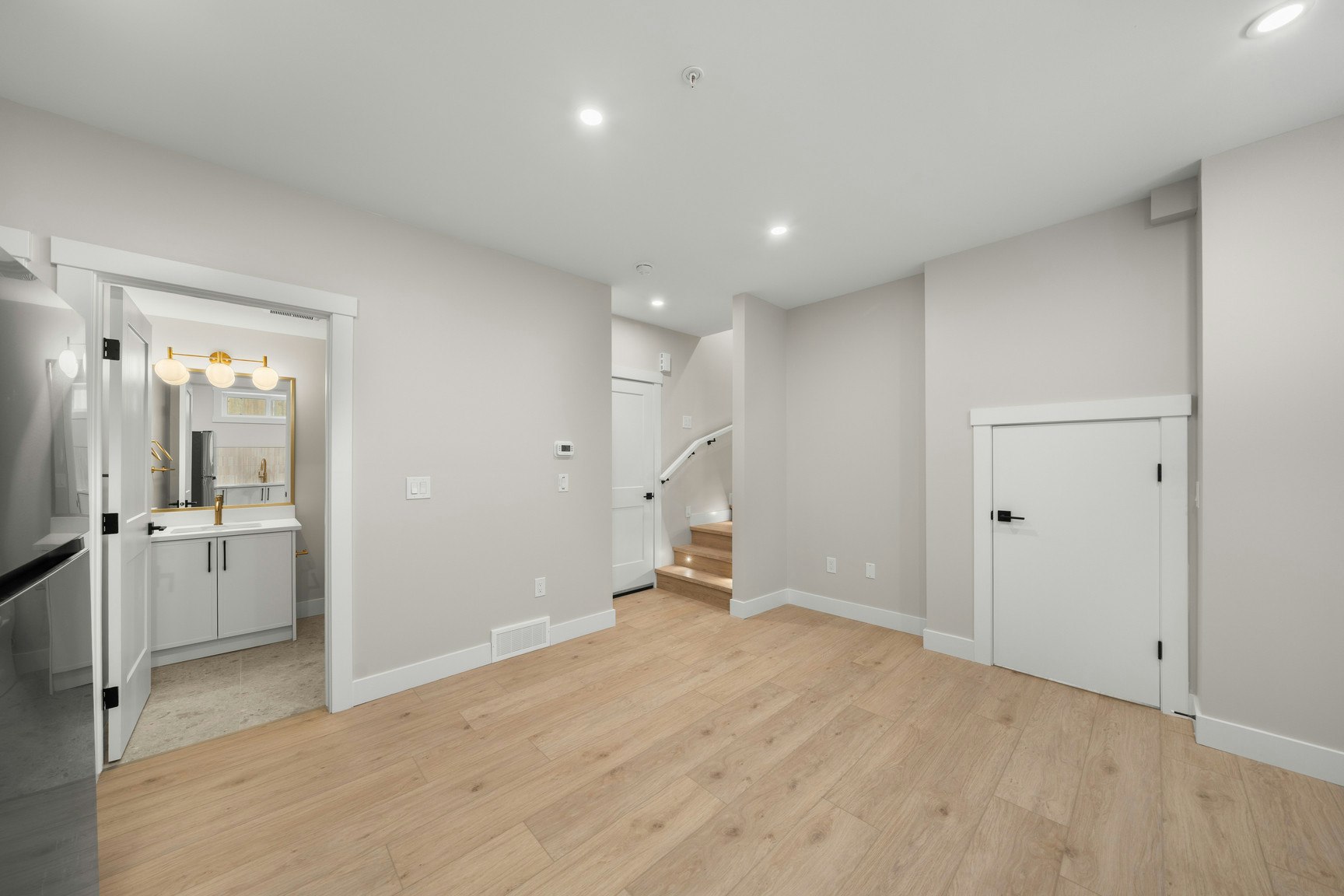 1B-1812 51 Street Northwest, Calgary, AB, T3B 1C2 - 7