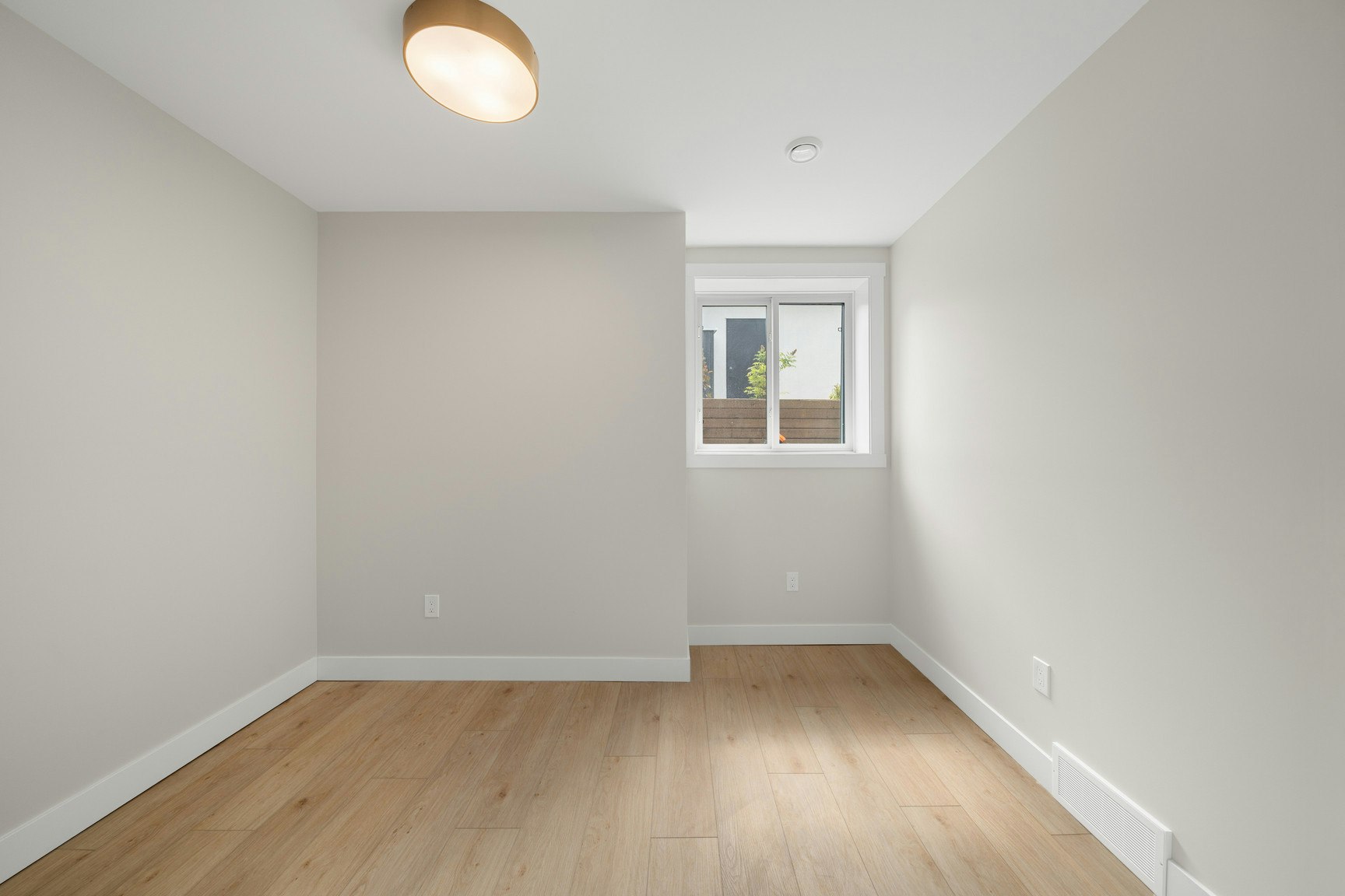 1B-1812 51 Street Northwest, Calgary, AB, T3B 1C2 - 13