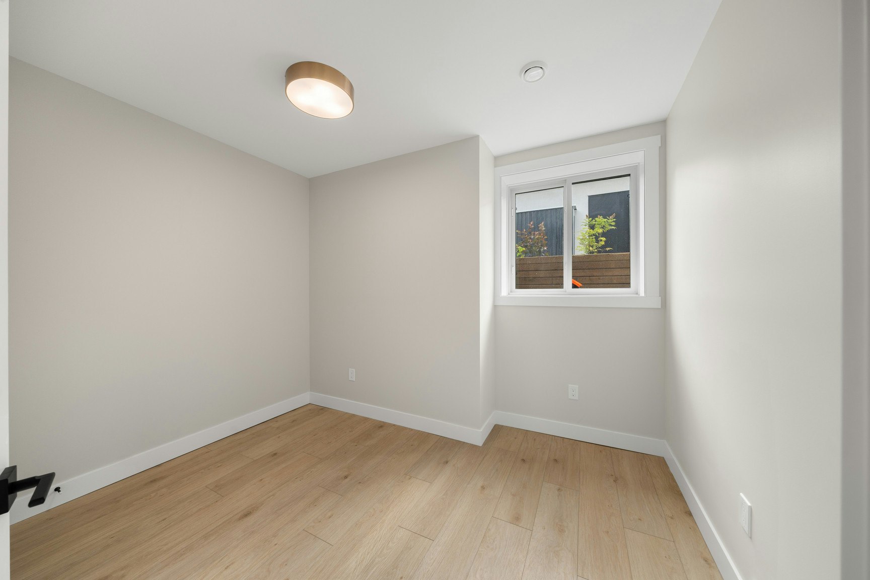1B-1812 51 Street Northwest, Calgary, AB, T3B 1C2 - 11