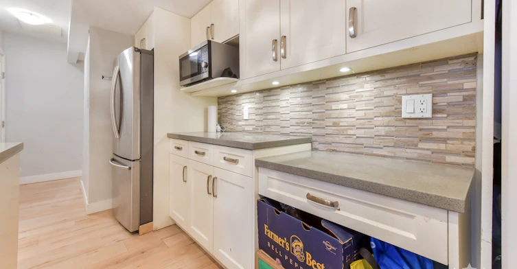Basement-7437 Garfield Drive, Delta, BC, V4C 6X9 - 6
