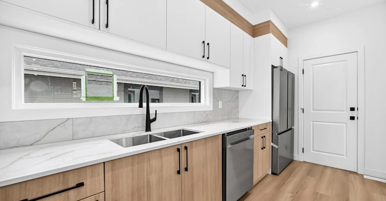 14504 95 Avenue Northwest, Edmonton, AB, T5N 0A9 - 5