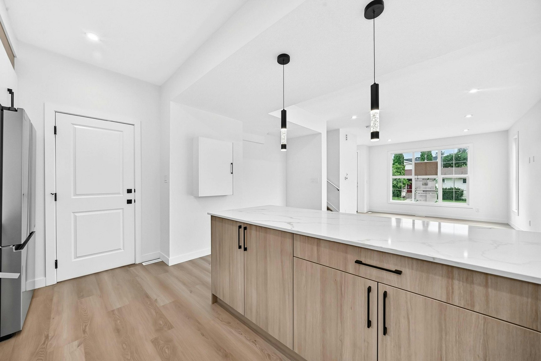 14504 95 Avenue Northwest, Edmonton, AB, T5N 0A9 - 4