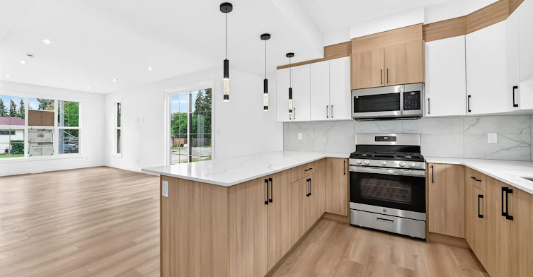 14504 95 Avenue Northwest, Edmonton, AB, T5N 0A9 - 3