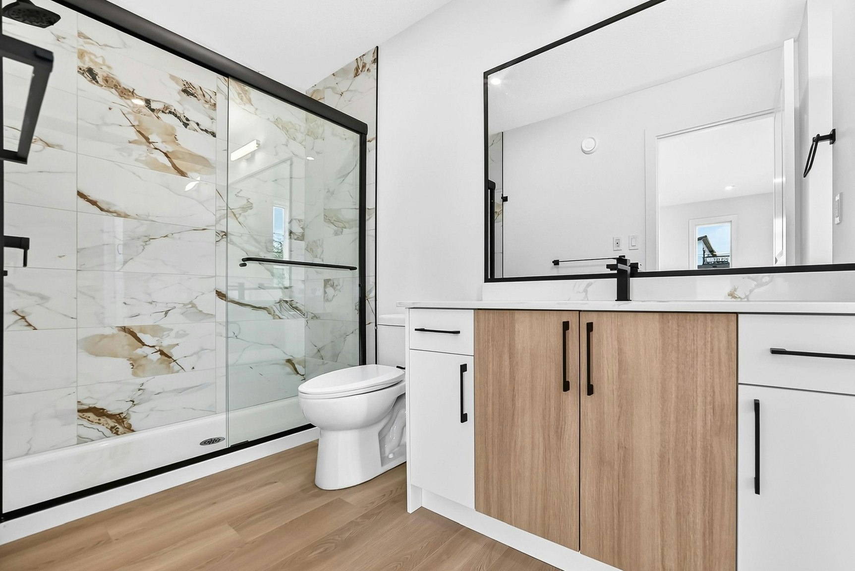 14504 95 Avenue Northwest, Edmonton, AB, T5N 0A9 - 28