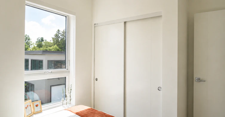 217-245 Bewicke Avenue, North Vancouver, BC, V7M 3E3 - 9