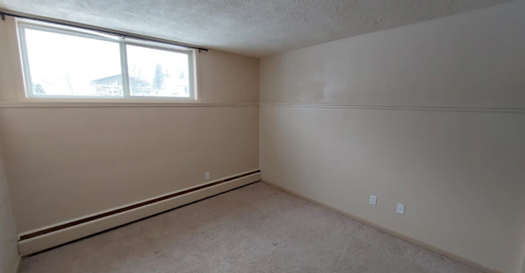 3821 50 Street, Red Deer, AB, T4N 1W1 - 6
