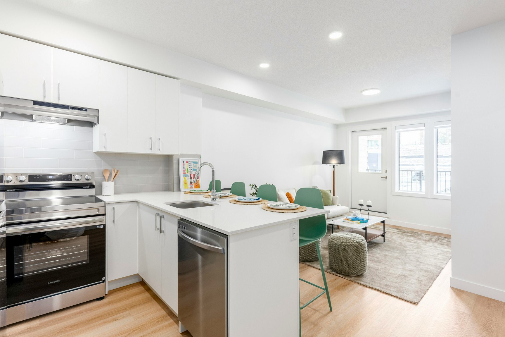 55 Shawnee Boulevard Southwest, Calgary, AB, T2Y 0E1 - 2