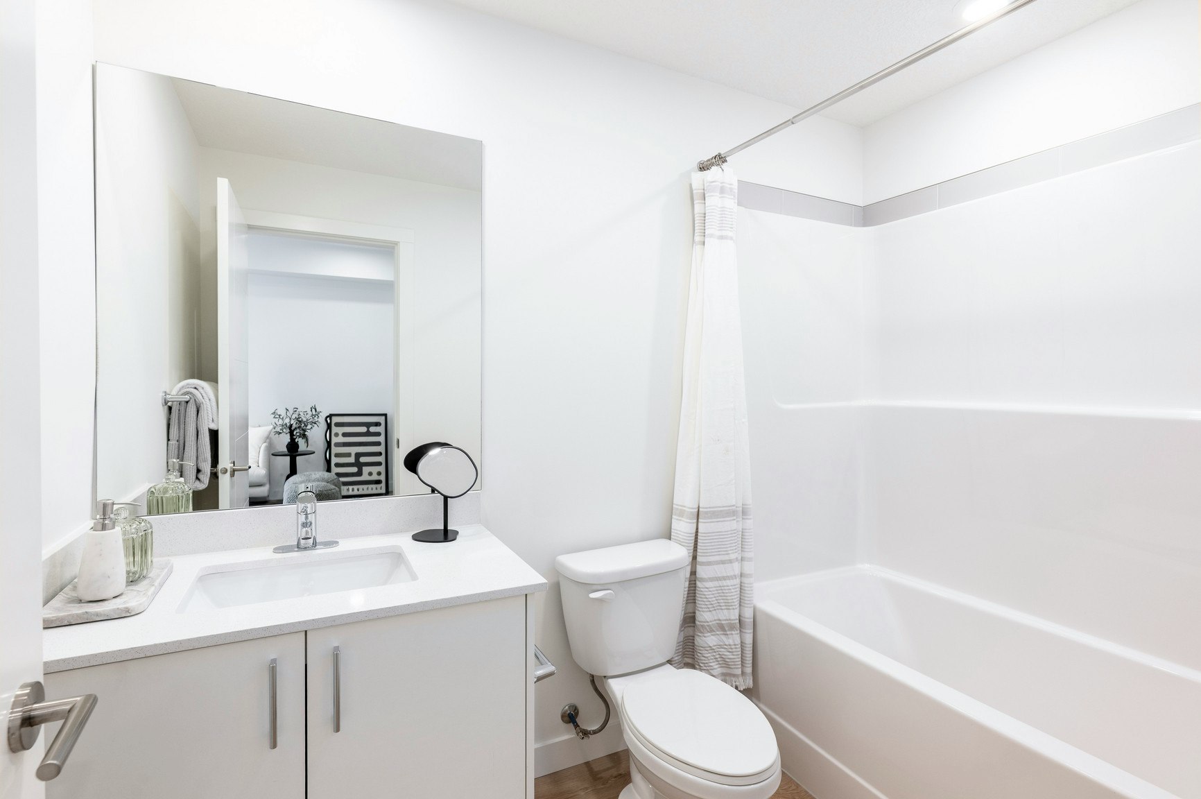 55 Shawnee Boulevard Southwest, Calgary, AB, T2Y 0E1 - 5