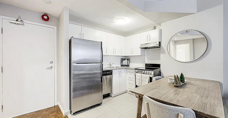 392 Sherbourne Street, Toronto, ON, M4X 1K2 - 2
