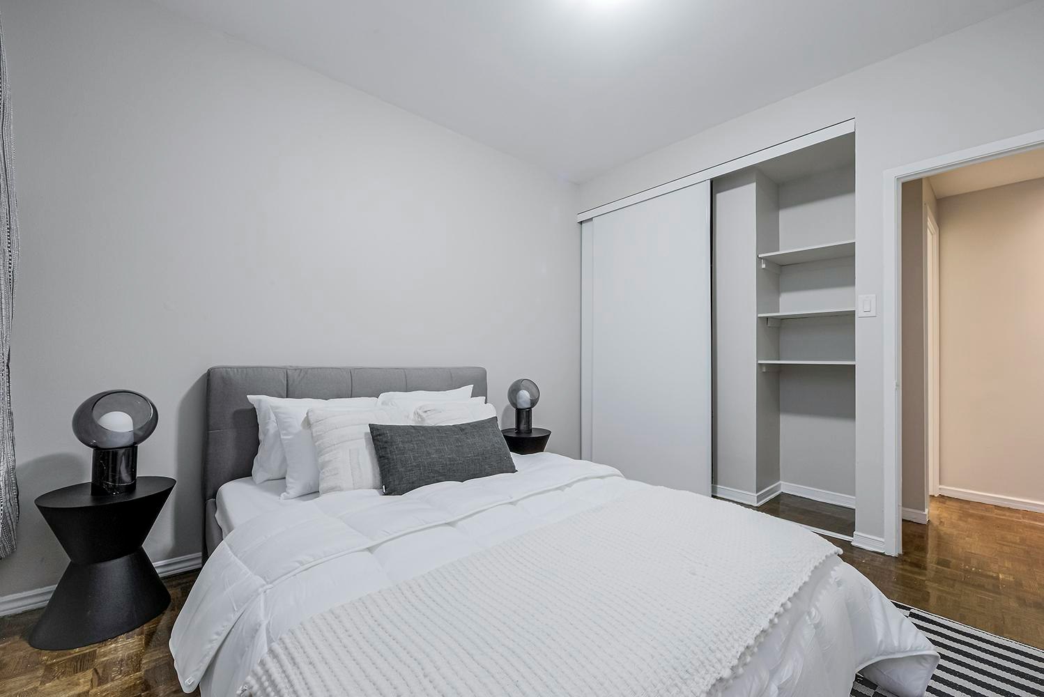 392 Sherbourne Street, Toronto, ON, M4X 1K2 - 7