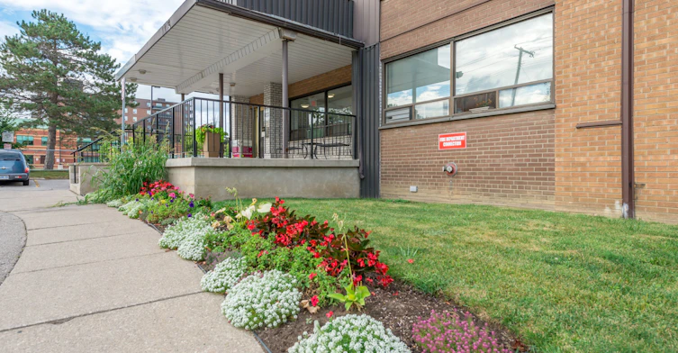 833 Kennedy Road, Toronto, ON, M1K 2E3 - 13