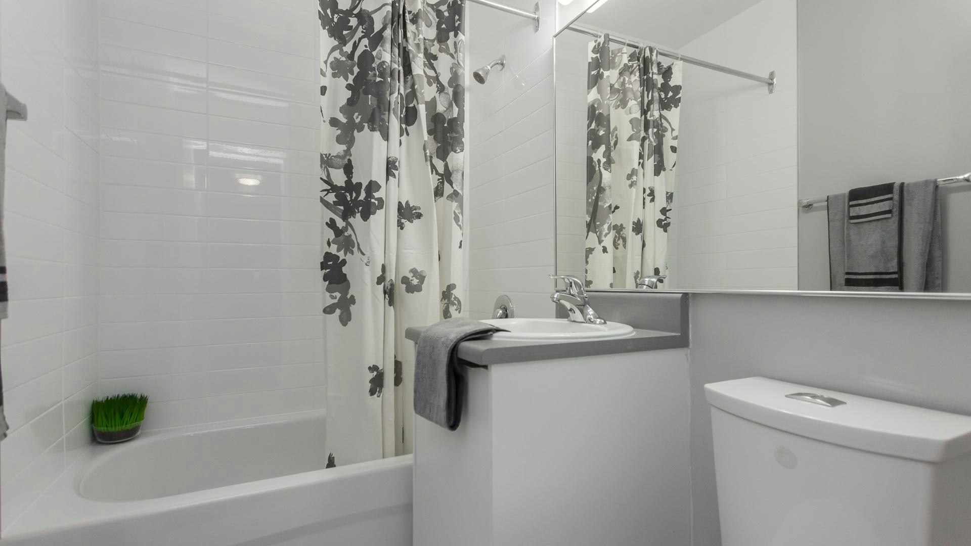 833 Kennedy Road, Toronto, ON, M1K 2E3 - 8