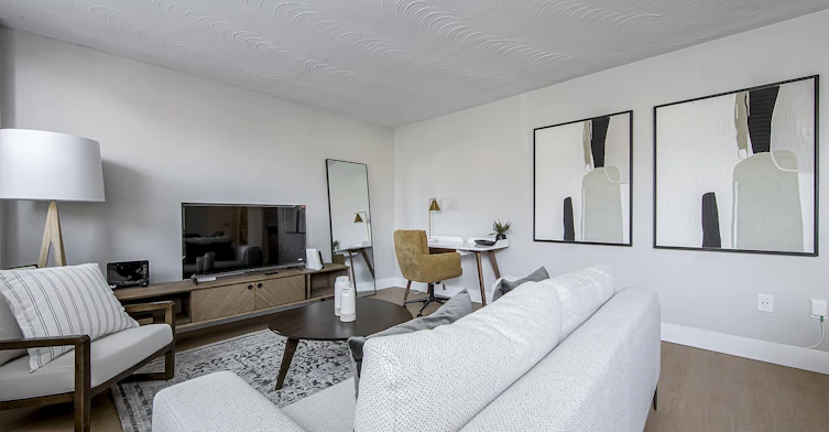 65 Dynevor Road, Toronto, ON, M6E 3W8 - 3