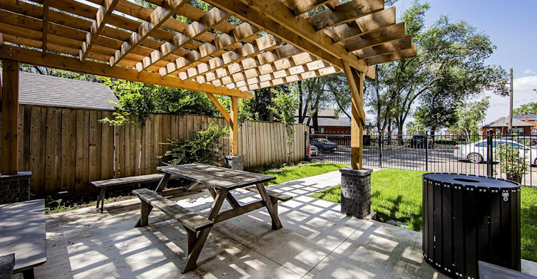 65 Dynevor Road, Toronto, ON, M6E 3W8 - 13