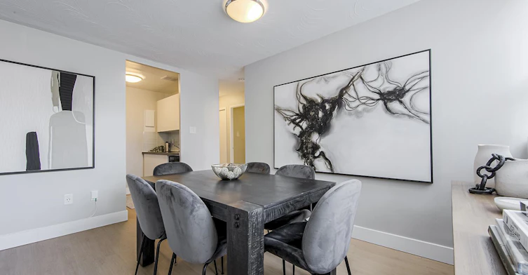 65 Dynevor Road, Toronto, ON, M6E 3W8 - 5