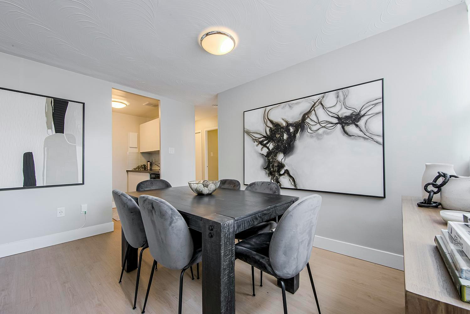 65 Dynevor Road, Toronto, ON, M6E 3W8 - 6