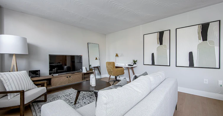 65 Dynevor Road, Toronto, ON, M6E 3W8 - 4