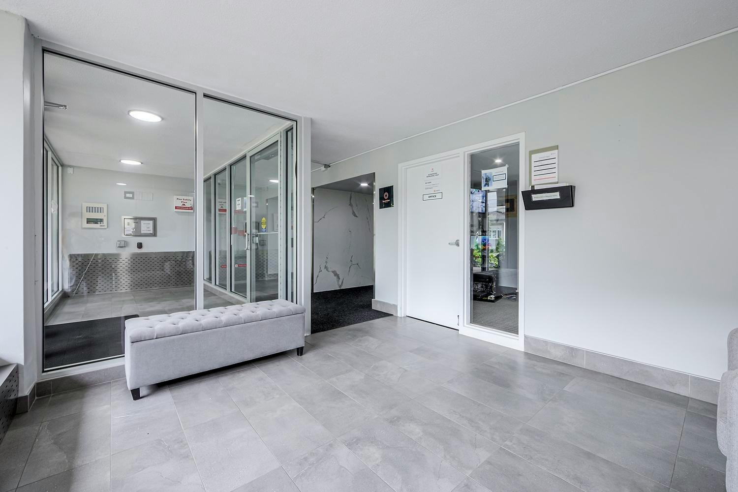 620 Northcliffe Boulevard, Toronto, ON, M6E 3M1 - 13