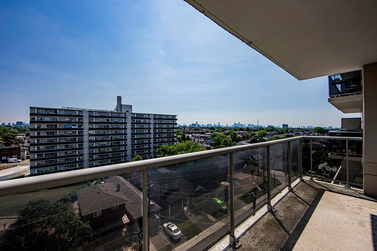 620 Northcliffe Boulevard, Toronto, ON, M6E 3M1 - 14
